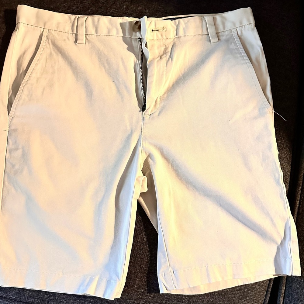 Men's Khaki Vinyard Vine Shorts